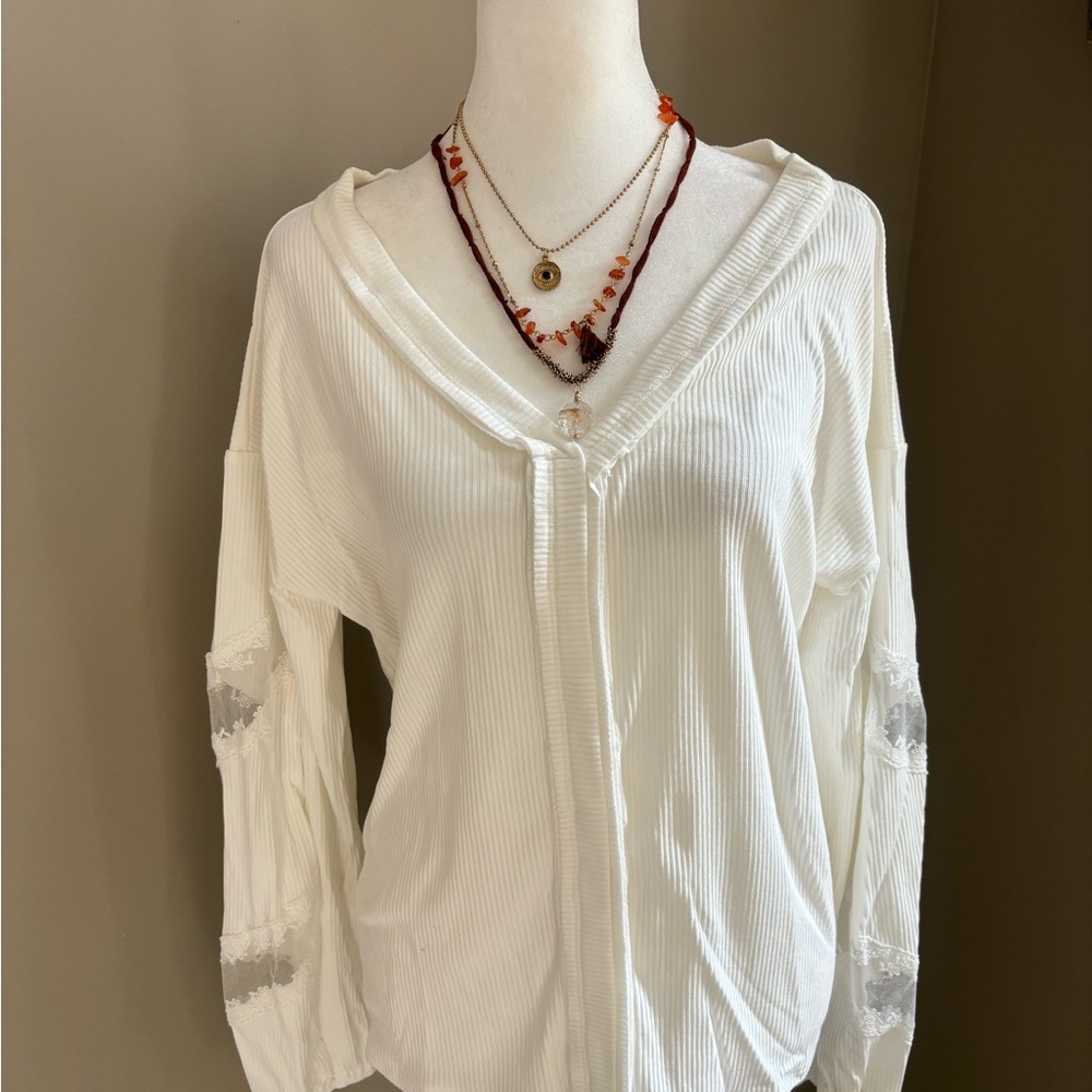 Lace Patchwork Drop Sleeve Blouse - Picture 6 of 8